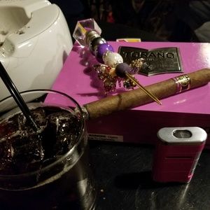 Meet your Posher, Angela